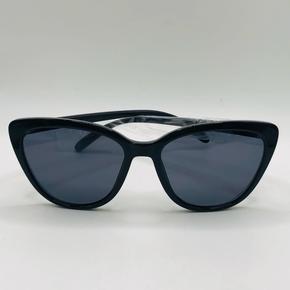 Rachel Zoe Nina Cat Eye Sunglasses in Black/Grey NEW with Pouch